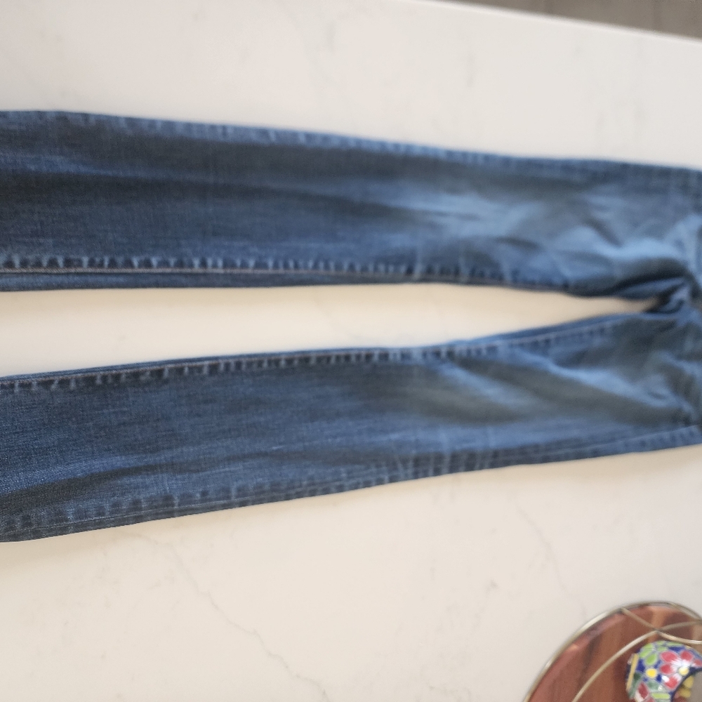 AG SKINNY JEANS